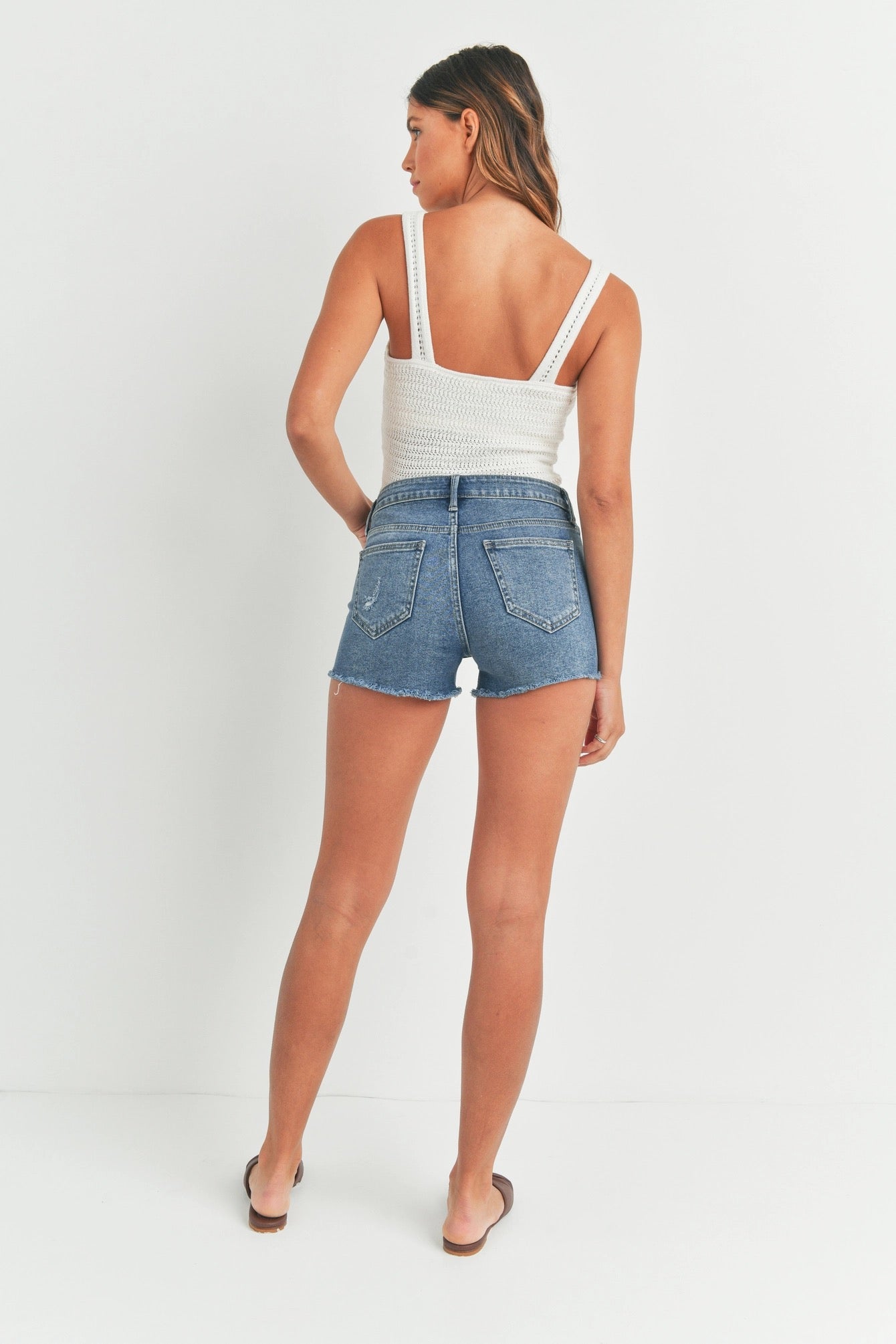 Medium wash mini short